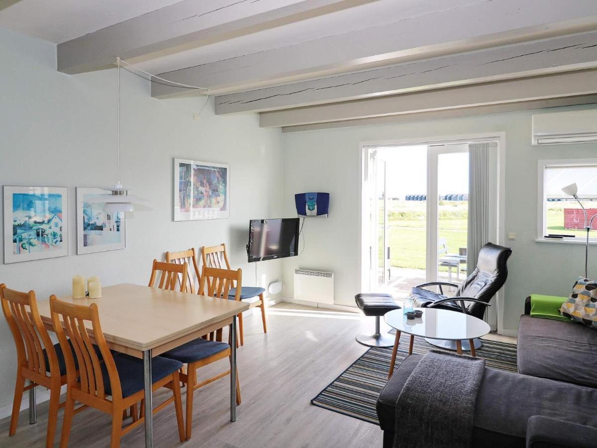 6 Person Holiday Home In Hadsund Exterior photo